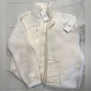 Pink Rose Fuzzy Winter White Lounge Set, Size S, NWT